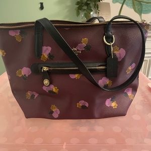 Coach tote